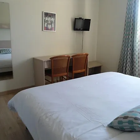 Hotel Logis Vannes Nord Le Clos Des Hortensias