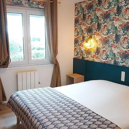 Hotel Logis Vannes Nord Le Clos Des Hortensias Locqueltas